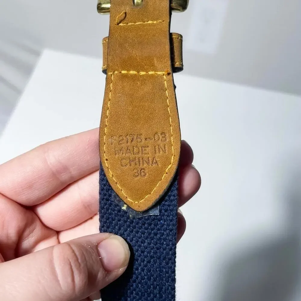 Field & Stream antelope embroidered Men's size 36 belt with canvas and leather
